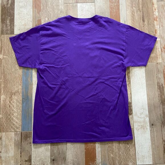 Disney Villains Evil Queen Purple X Large XL T-Shirt Loot Crate Exclusive - Picture 7 of 7